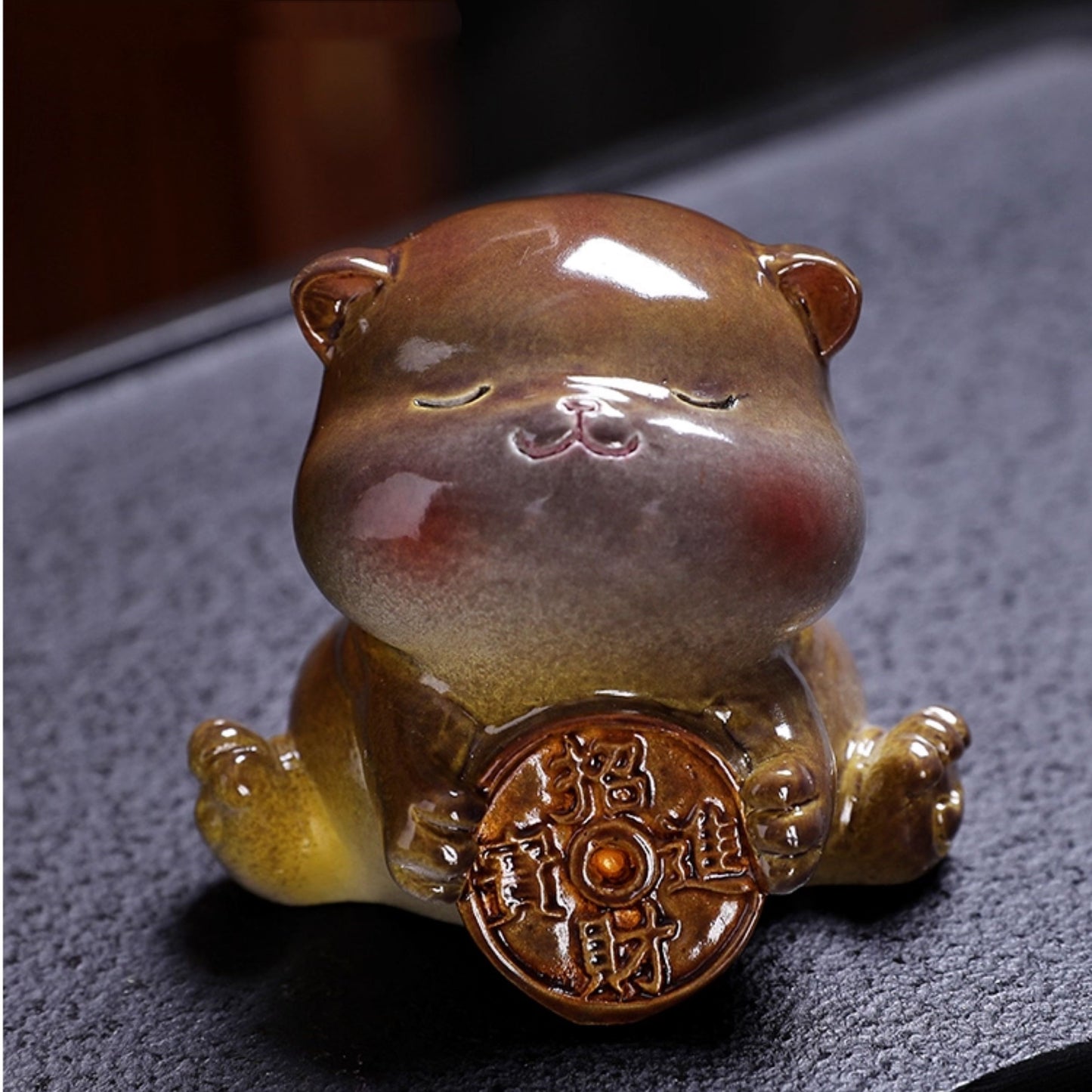 Color-changing and wealth-attracting little cat tea table and tea pet decoration