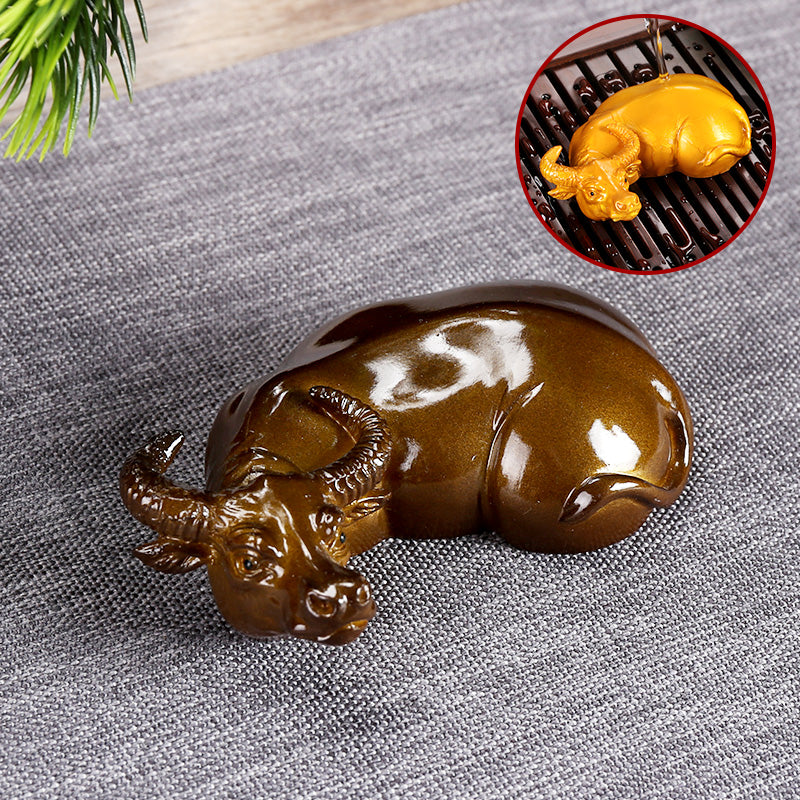 Color-changing tea pets, a pair of cow figurines, Zen creative tea play, kung Fu tea set accessories