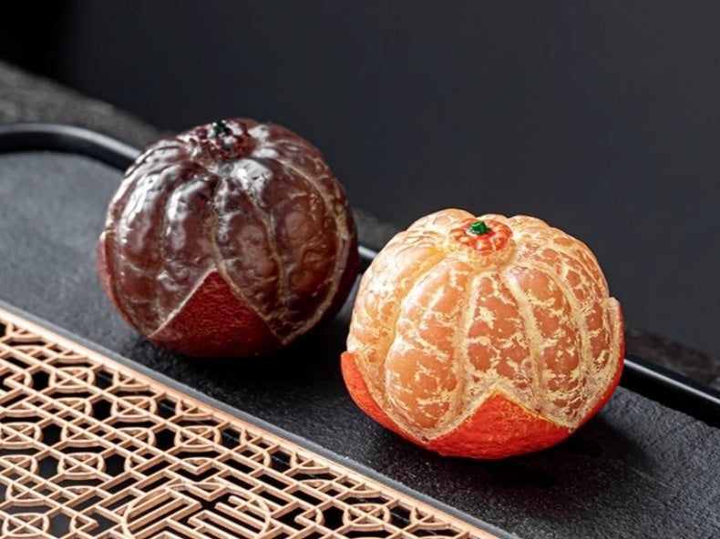 Orange Shape Resin Tea Pet, Color Changing with Hot Tea, Meaning Good Luck & Fortune, Fun Novelty Gift for Tea Lovers