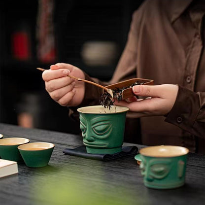 Sanxingdui Portable Travel Tea Set, Ceramic Cultural and creative Quick Guest Cup, portable tea set