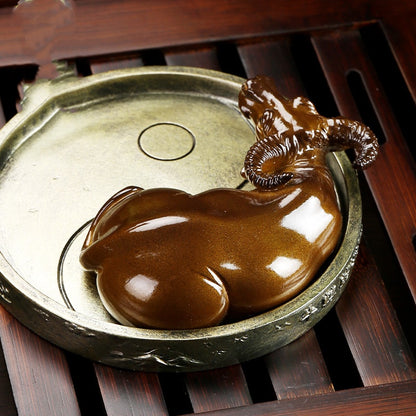 Color-changing tea pets, a pair of cow figurines, Zen creative tea play, kung Fu tea set accessories