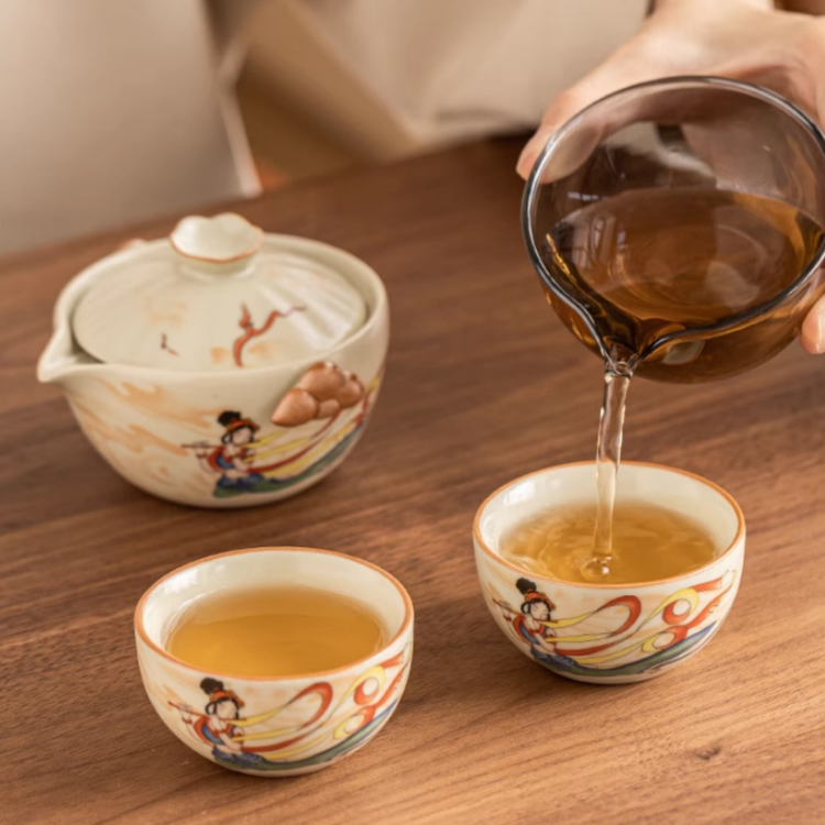 Dunhuang Flying Fairy Ru Kiln Ceramic Quick Guest Cup, one pot and two Cups Outdoor Portable Travel Tea Set (beige)