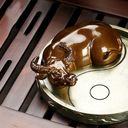 Color-changing tea pets, a pair of cow figurines, Zen creative tea play, kung Fu tea set accessories